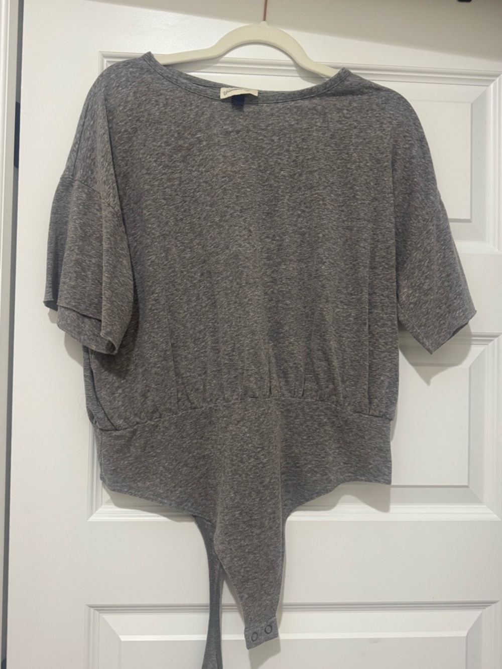 Universal Thread Gray Short-Sleeve Bodysuit Top- XL